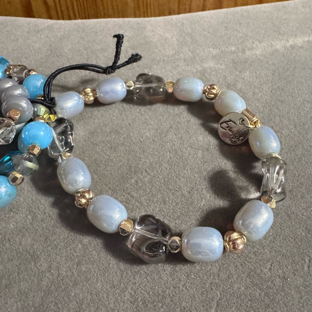 Erimish 5 Beaded Stretch Bracelets - Picture 2 of 6